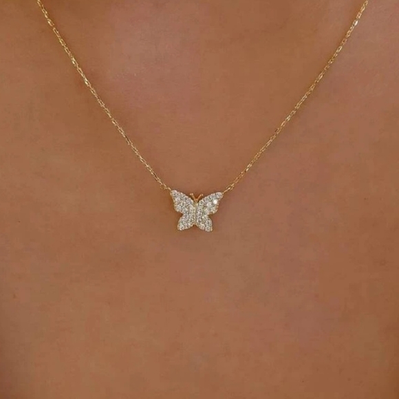 Butterfly necklace - Picture 2 of 3